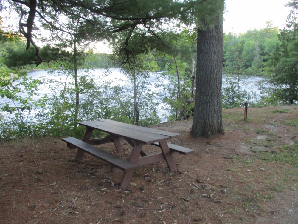 grindstone lake picnic area