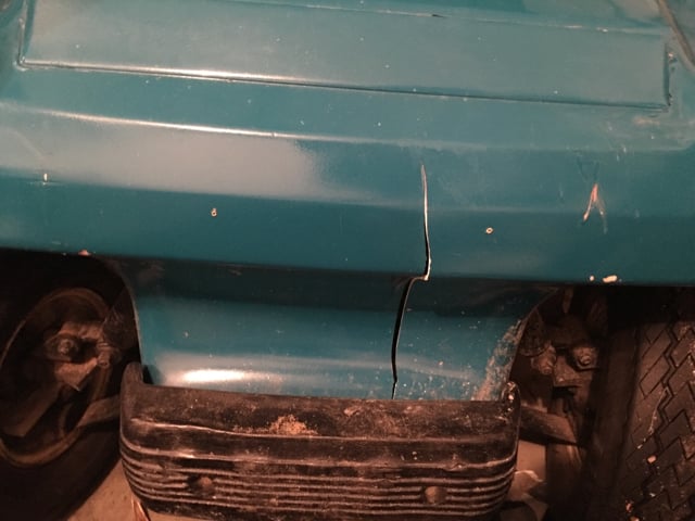 How to repairing a cracked golf cart